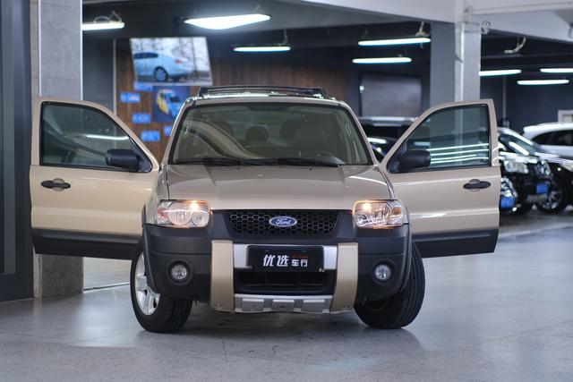 Ford Escape (Imported) 2007 #8 Ford Escape (Imported) 2007 car image #8