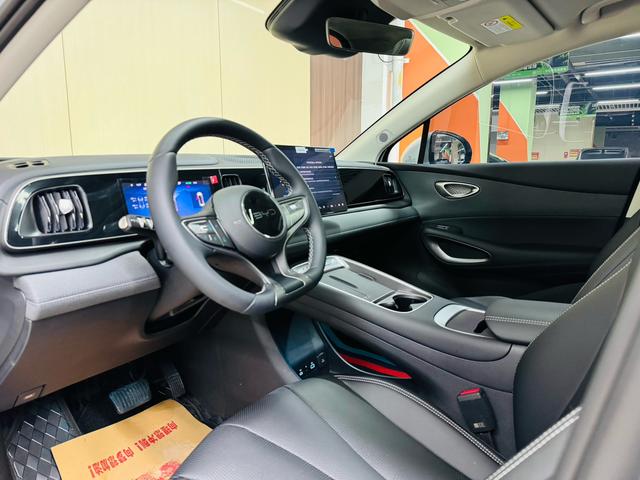 BYD Sea Lion 05 EV 2025 car image #8