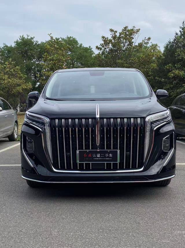 HongQi HQ9 PHEV 2025 #8 HongQi HQ9 PHEV 2025 immagine di auto #8