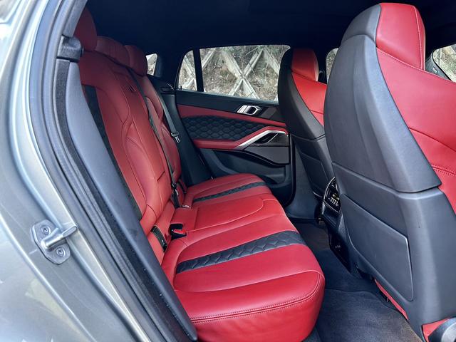 BMW X6 M 2021 #8 BMW X6 M 2021 car image #8