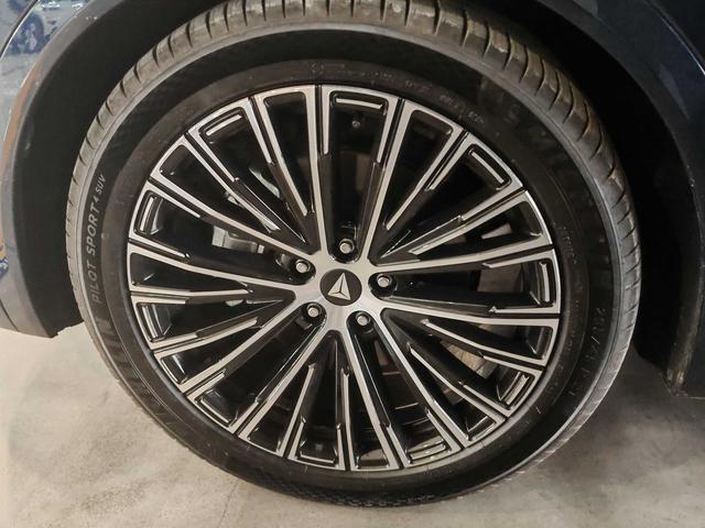 Deepal S09 2025 car image #8