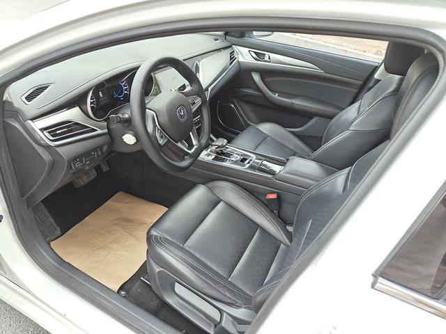 Changan Eado EV 2019 #8 Changan Eado EV 2019 car image #8