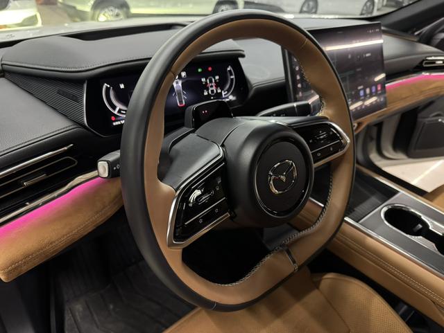 Mazda EZ-6 2024 immagine di auto #8