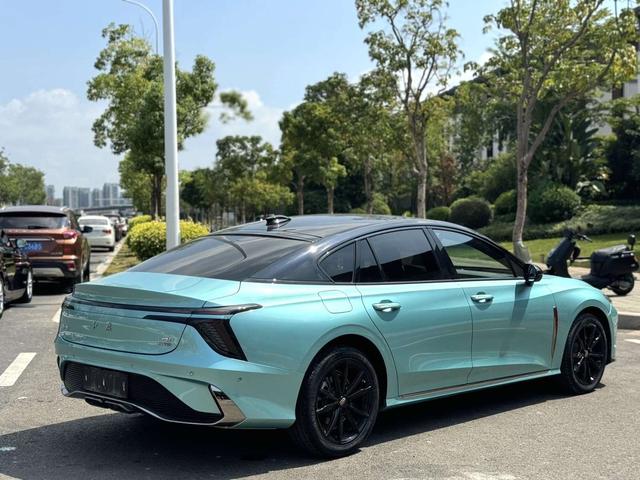 HongQi H6 2023 car image #8