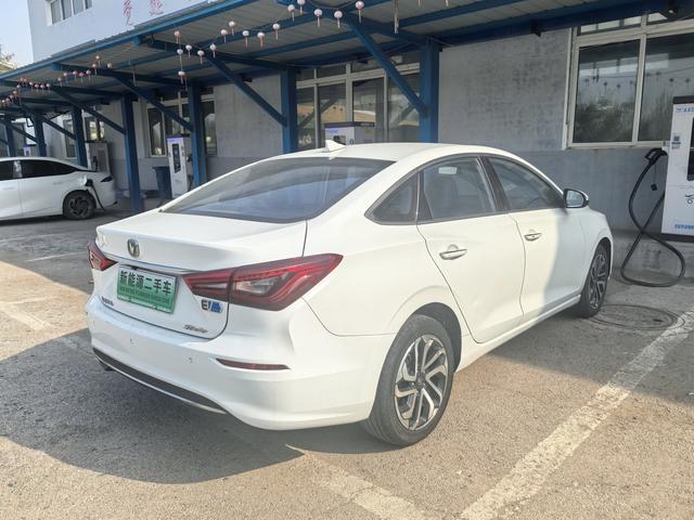 Changan Eado EV 2019 image de voiture #8