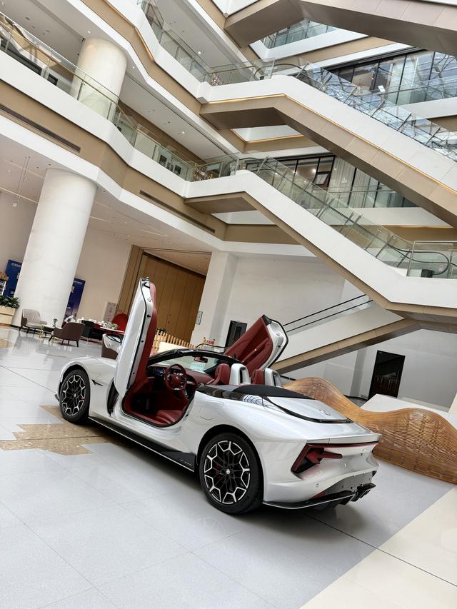 MG Cyberster 2024 #8 MG Cyberster 2024 imagem de carro #8