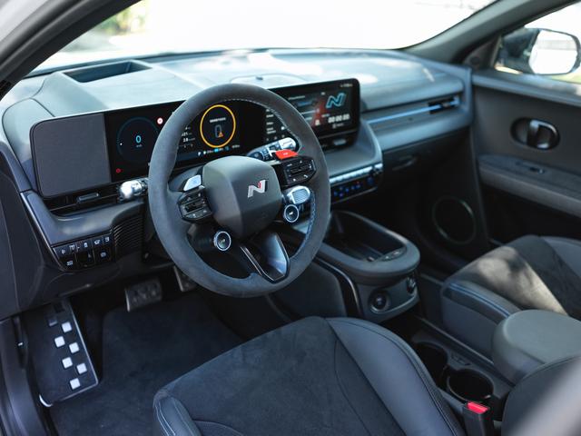 Hyundai IONIQ 5 N 2025 car image #8