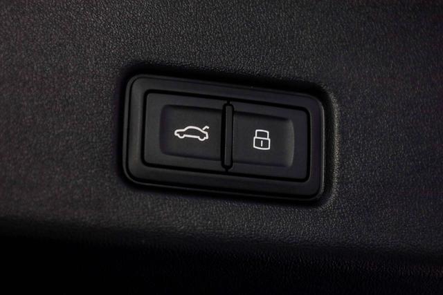 Audi Q6 2024 immagine di auto #8