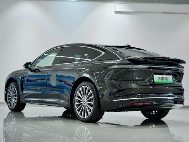 蔚来 蔚来ET9 2025 汽车图片 #8