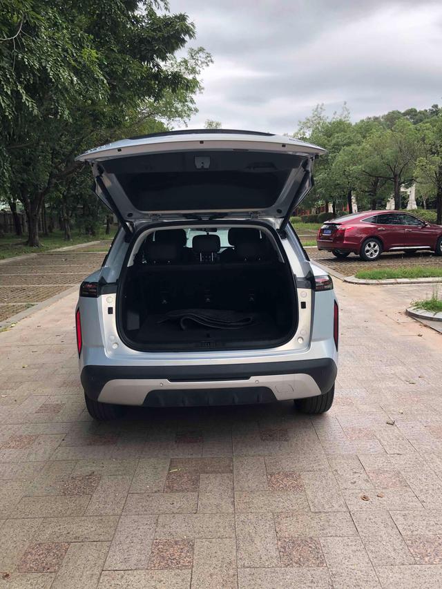 Chery Exploration 06 C-DM 2025 #8 Chery Exploration 06 C-DM 2025 car image #8