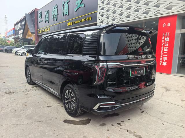 HongQi HQ9 PHEV 2024 #8 HongQi HQ9 PHEV 2024 car image #8