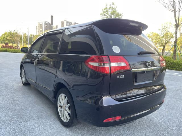 BYD M6 2014 car image #8