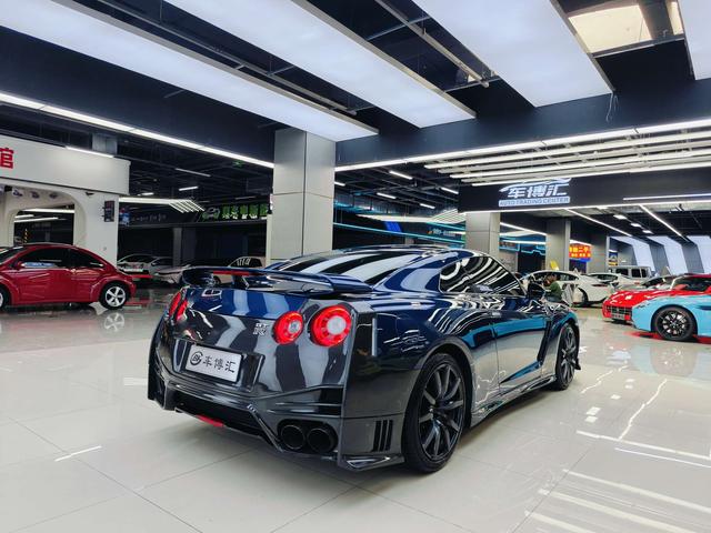 日产 日产GT-R 2013 汽车图片 #8