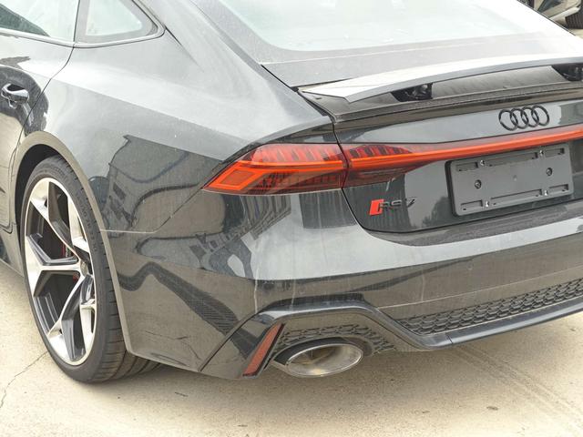 Audi RS 7 car image #8