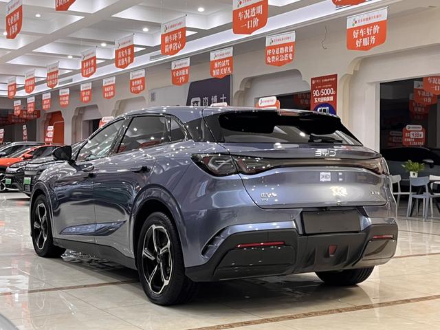 BYD Seal 06GT 2024 car image #8