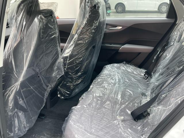 Changan EadoPHEV 2025 imagen de coche #8