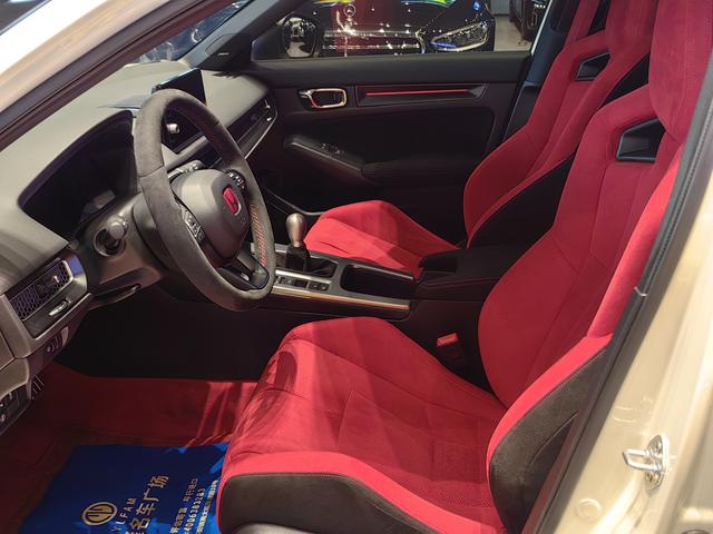 Honda Civic (Imported) 2025 car image #8