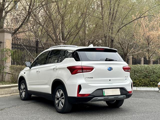 GAC ix4 2019 صورة سيارة #8