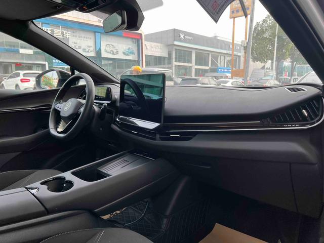 Volkswagen ID.UNYX 06 2024 image de voiture #8