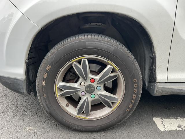 BYD S6 2012 #8 BYD S6 2012 car image #8