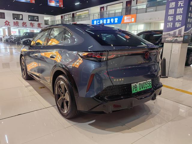 Volkswagen ID.UNYX 06 2025 image de voiture #8