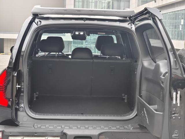 Deepal G318 2024 immagine di auto #8