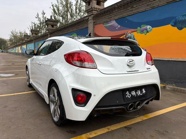 Hyundai Veloster 2013 car image #8