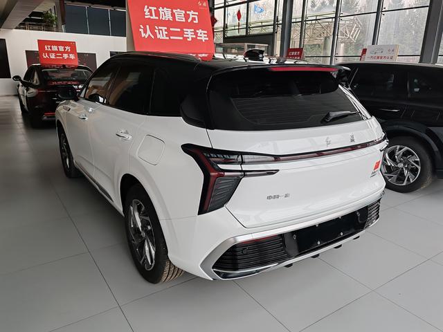 HongQi HS3 PHEV 2024 #8 HongQi HS3 PHEV 2024 car image #8