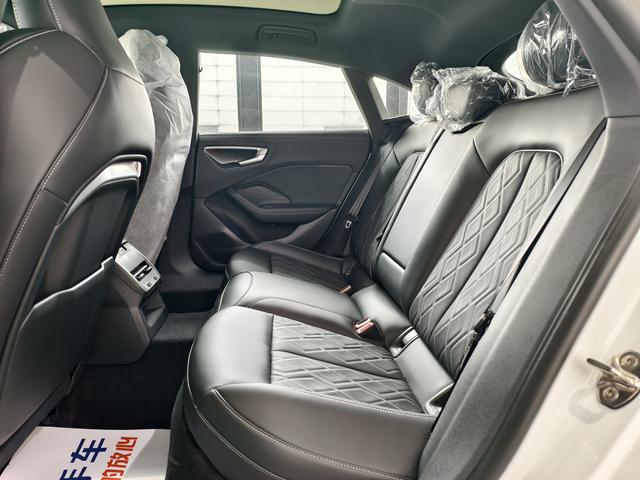 Audi SAIC Audi A5L #8 Audi SAIC Audi A5L صورة سيارة #8