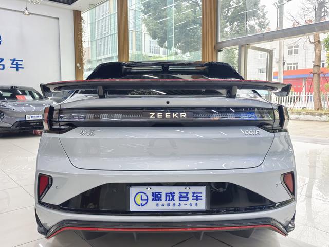 极氪 极氪001 FR 2023 汽车图片 #8