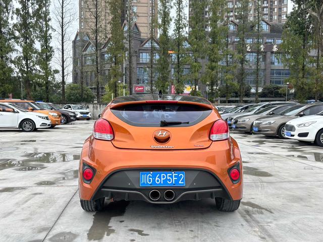 Hyundai Veloster 2012 #8 Hyundai Veloster 2012 car image #8