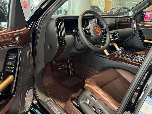 HongQi GuoYao car image #8