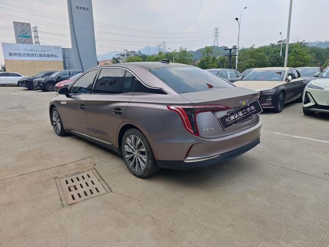 HongQi E-QM5 2023 #8 HongQi E-QM5 2023 car image #8