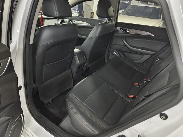 Changan Eado EV 2018 car image #8