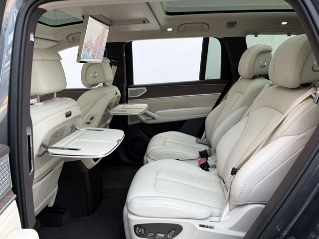 Denza N9 2025 #8 Denza N9 2025 car image #8