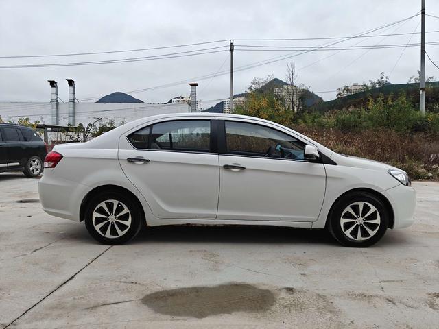 Great Wall V80 2013 car image #8