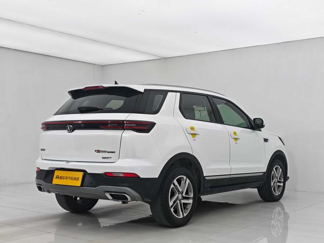 Changan CS15 EV 2020 #8 Changan CS15 EV 2020 car image #8