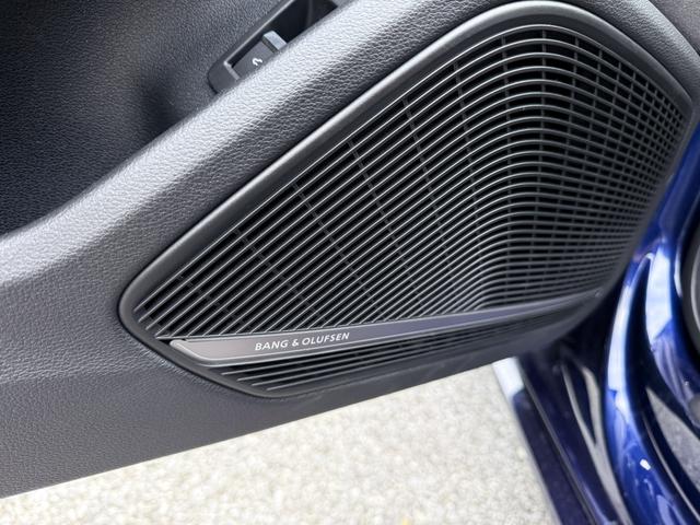 Audi S4 2019 car image #8