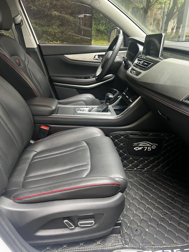 Changan CX30 2018 car image #8