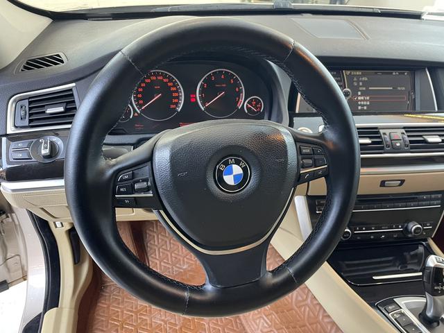 BMW 1 Series M 2013 car image #8