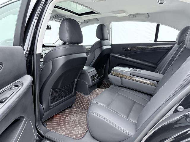 HongQi XinMingShi 2024 car image #8