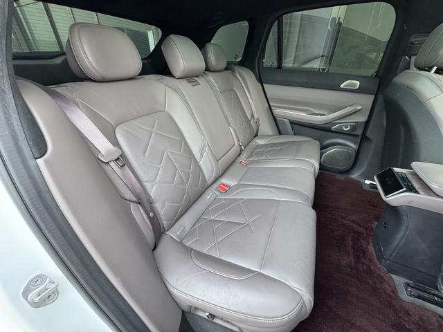 蔚来 蔚来ES7 2022 汽车图片 #8