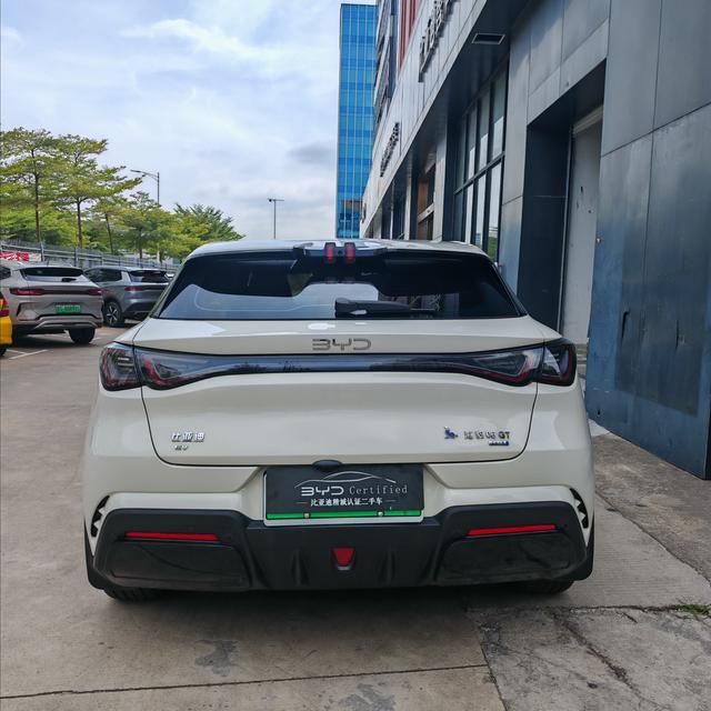 BYD Seal 06GT 2025 car image #8