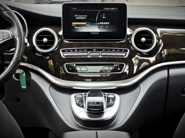 Mercedes-Benz C AMG New Energy 2017 car image #8