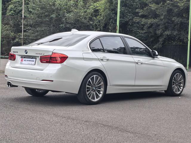 BMW iX M60 2019 immagine di auto #8