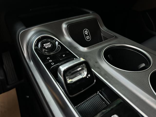 GAC Trumpchi E8 2025 car image #8