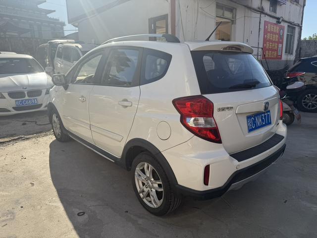 Changan BenBen 2015 image de voiture #8