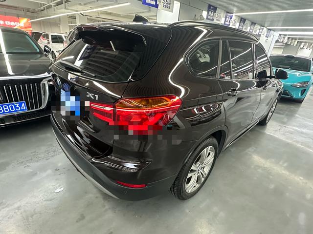 BMW i5 M60 2017 #8 BMW i5 M60 2017 car image #8