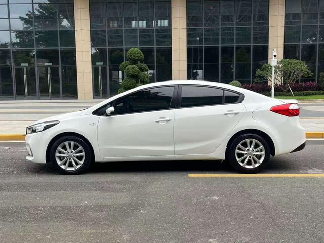 起亚 起亚K3新能源 2017 汽车图片 #8