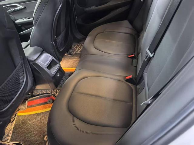 BMW X7 M60i 2017 imagen de coche #8